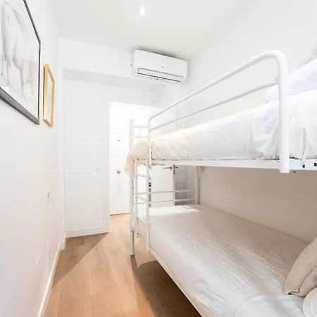 Apartamentos Juan De Padilla Málaga Buitenkant foto