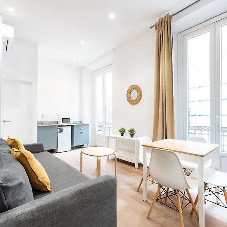 Apartamentos Juan De Padilla Málaga Buitenkant foto