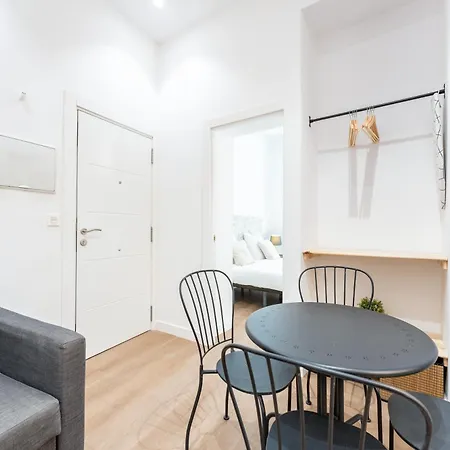 Apartamentos Juan De Padilla Málaga Buitenkant foto